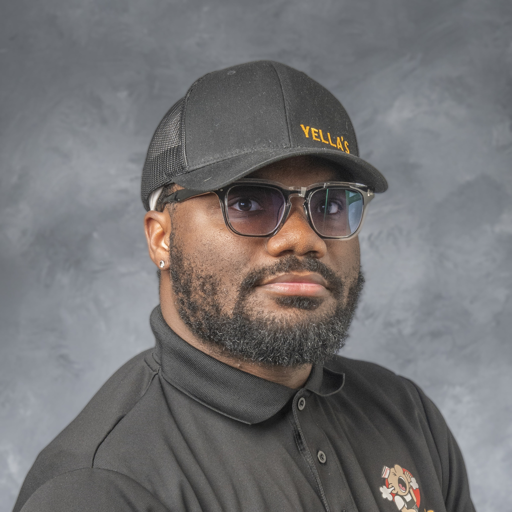 Darryl Jones headshot