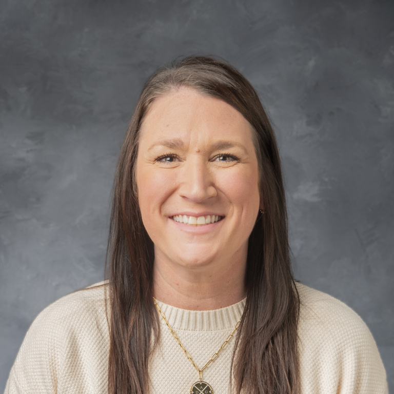 Darby Seymour headshot